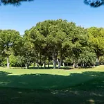 Luxury House - Golf & Tennis Court & Pool View
