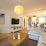 Luxury House - Golf & Tennis Court & Pool View * Albufeira