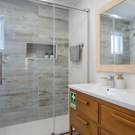 Casa vacanze Luxury House - Golf & Tennis Court & Pool View *