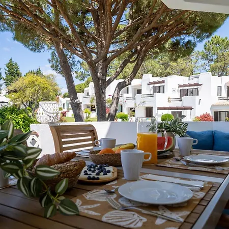 Holiday home Luxury House - Golf & Tennis Court & Pool View
