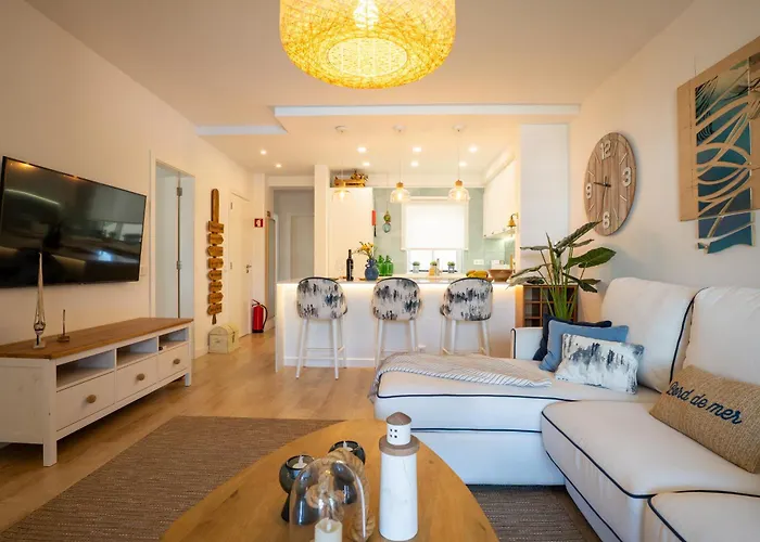 Luxury House - Golf & Tennis Court & Pool View Hébergement de vacances *