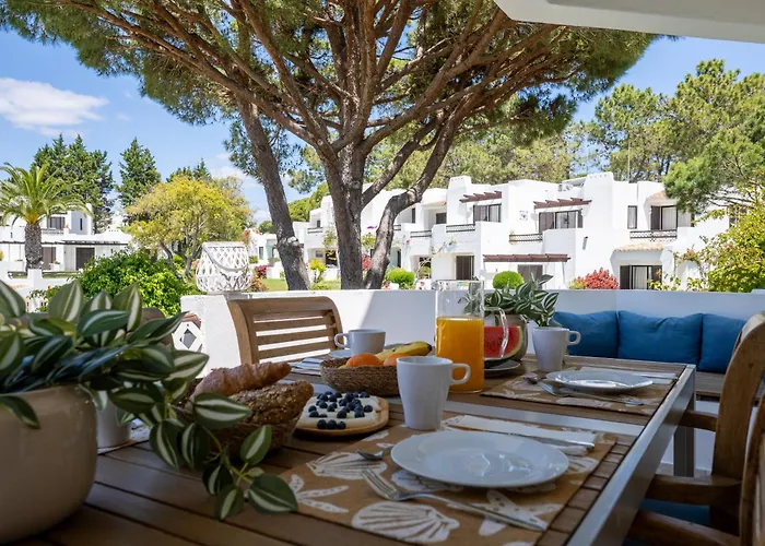 Hébergement de vacances Luxury House - Golf & Tennis Court & Pool View